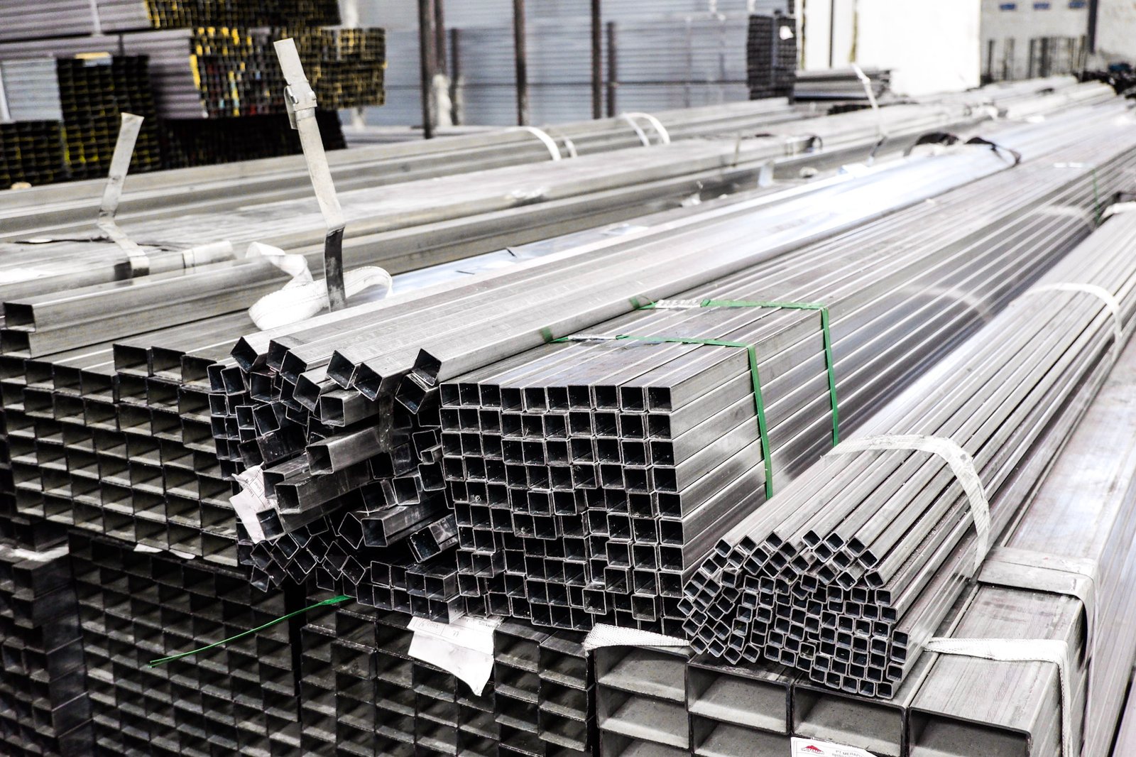 Pipa Kotak Galvanis GALVINDO