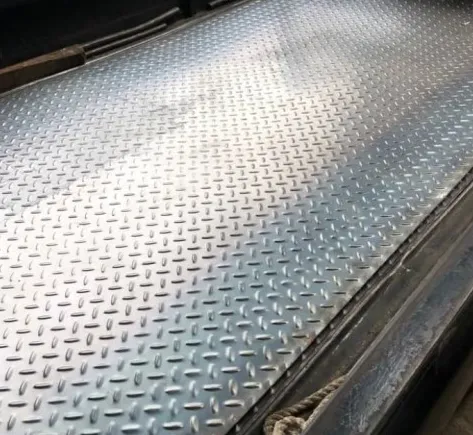 Plat BORDES Press 0.8x4x8 